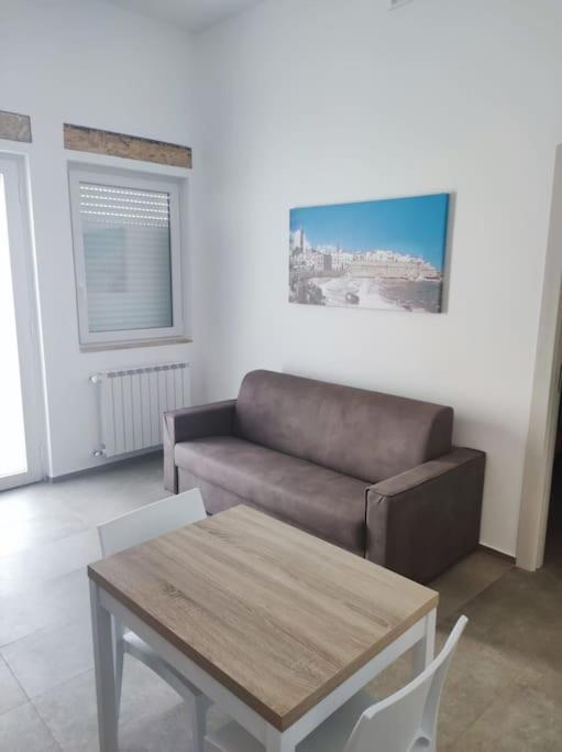 Appartamento Sul Mare Con Parcheggio Privato โมโนโปลี ภายนอก รูปภาพ