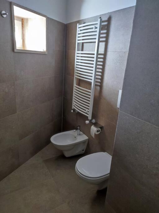 Appartamento Sul Mare Con Parcheggio Privato โมโนโปลี ภายนอก รูปภาพ